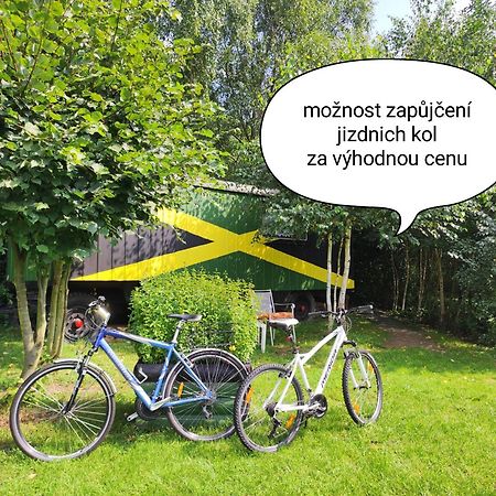 Šternberk Maringotka Na Jamajce 빌라 외부 사진