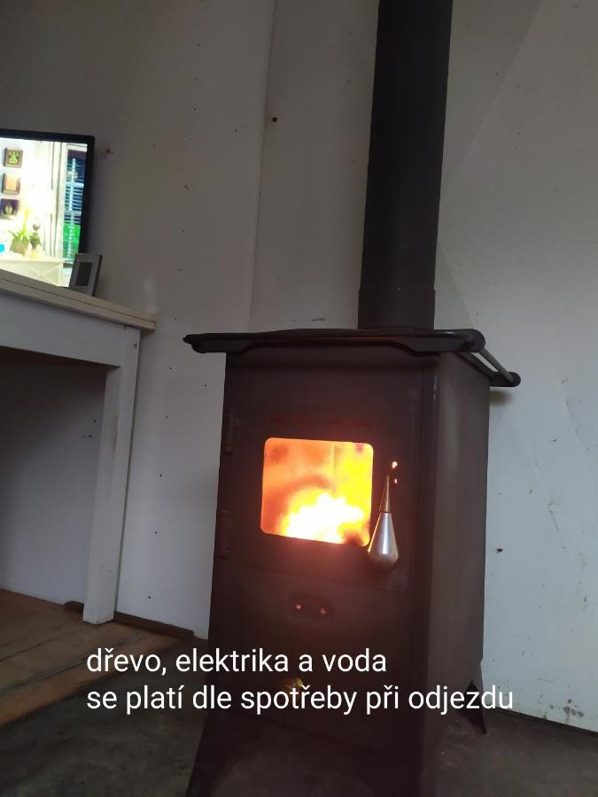 Šternberk Maringotka Na Jamajce 빌라 외부 사진
